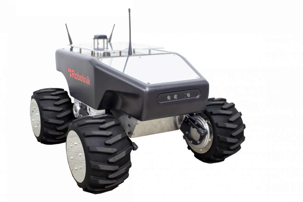 Robotnik Summit-XL HL a robot platfrom for security and surveillance applications 